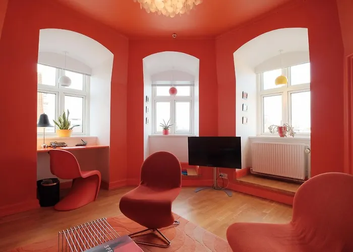 Alexandra Hotel 4*