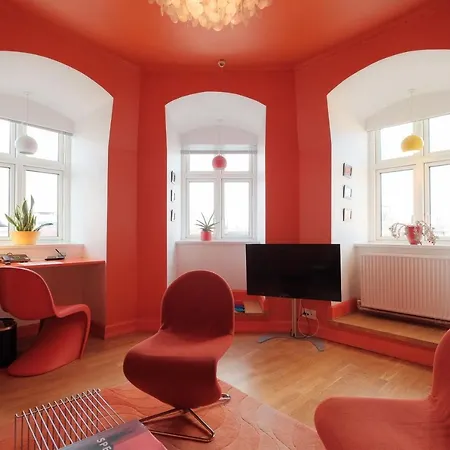 Alexandra Hotel 4*